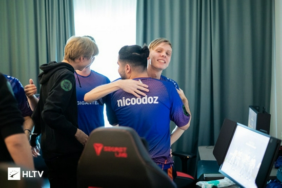 Dota2玩家数量激增能否超越LOL